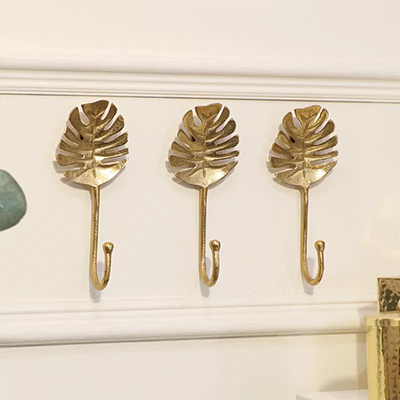 Wall Hooks & Rails