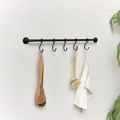 Kitchen & Dining