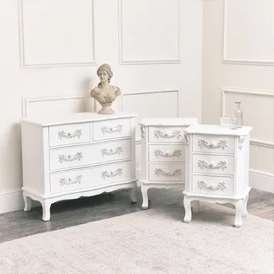Pays Blanc Range