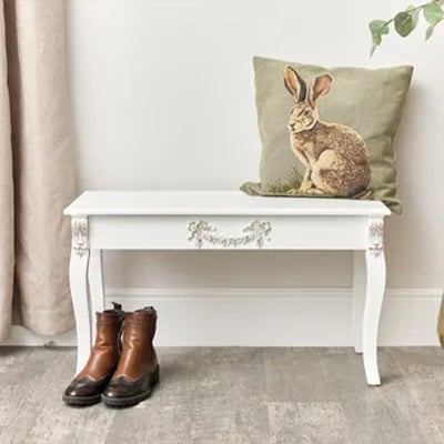 Seating, Sofas & Pouffe
