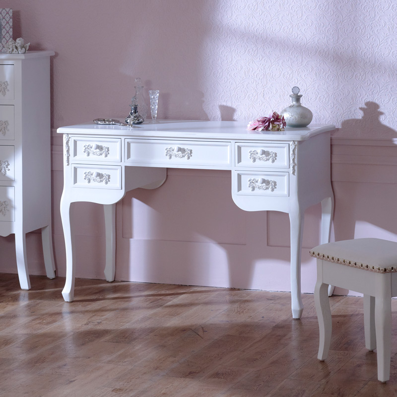 'Pays Blanc' Large 5 drawer antique white dressing table / writing desk distressed computer