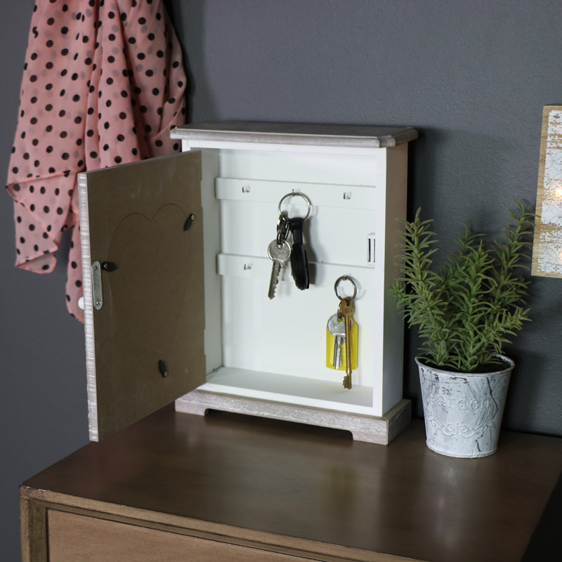 BOHO Key Cabinet With Heart Mirror 