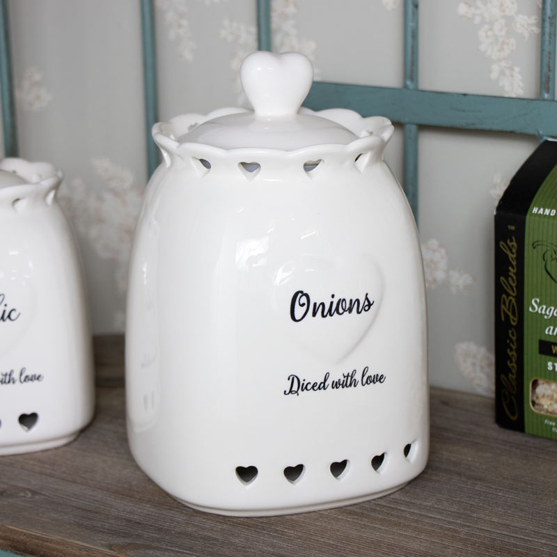 Country Heart Onion Storage Jar