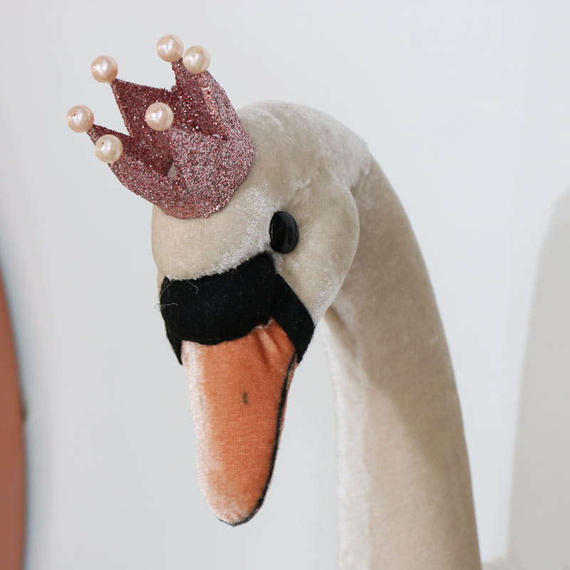 Crowned Pink Fluffy Wall Mounted Swans Head
