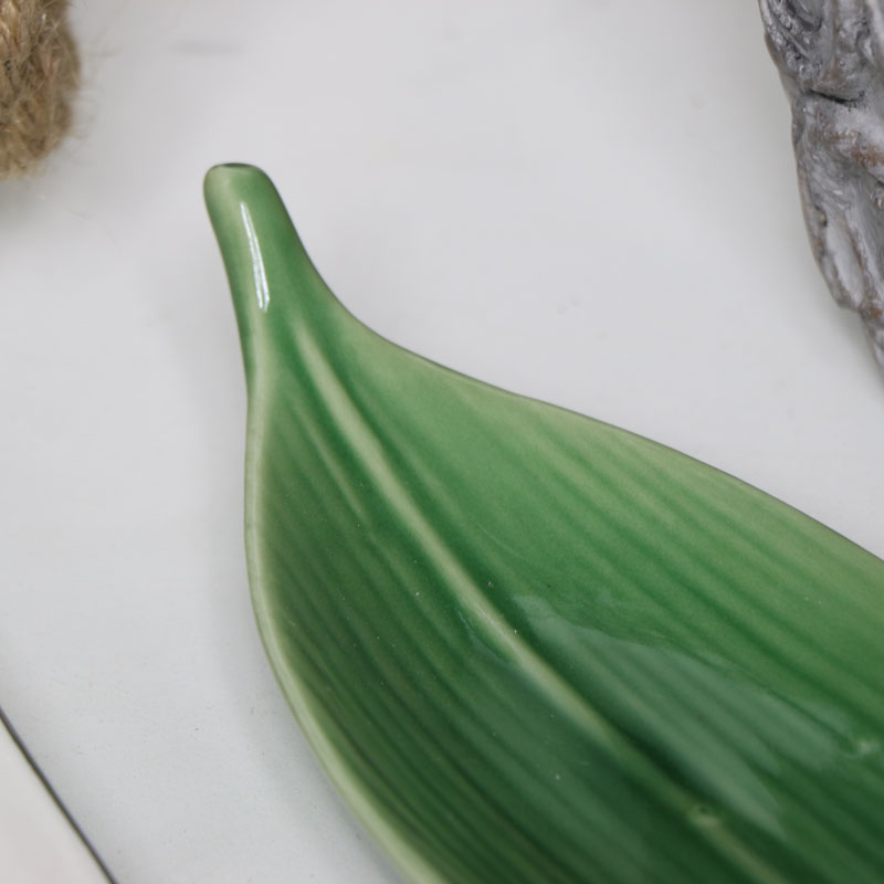Green Ceramic Lily Leaf Dish