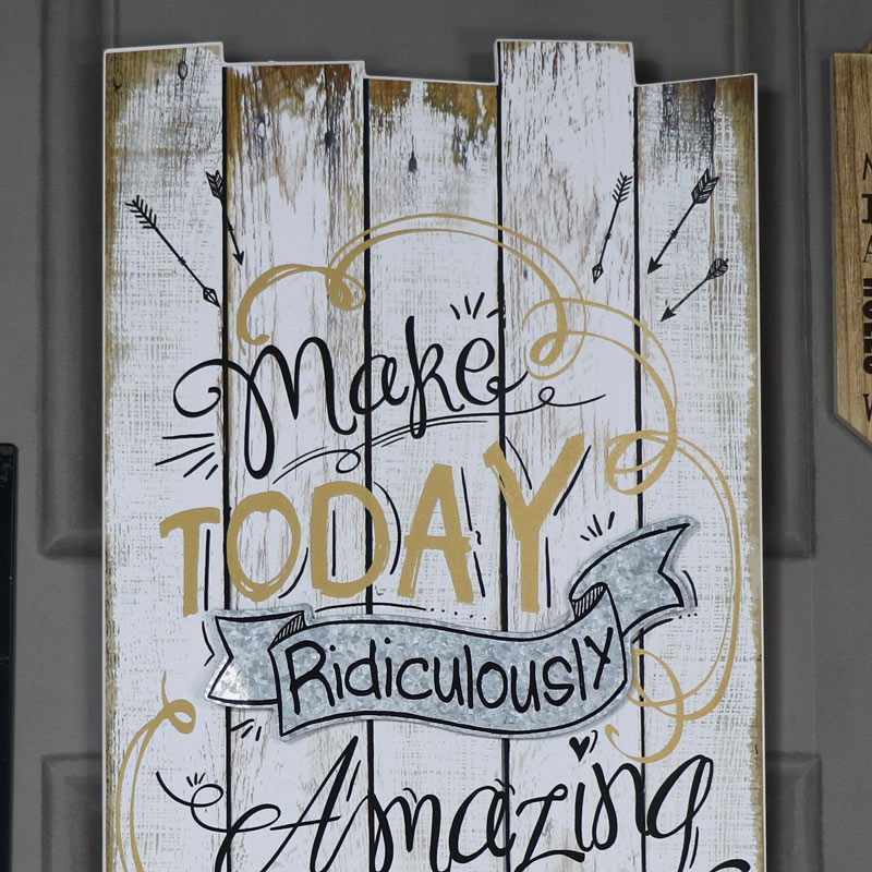 Inspirational 'Make Today Amazing' Wall Plaque