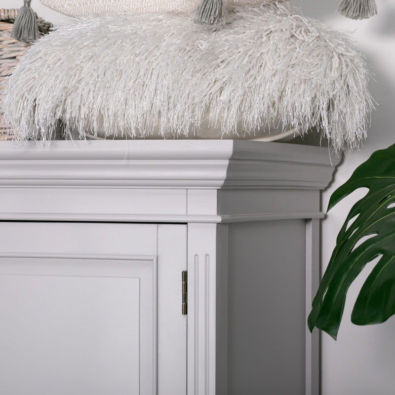 Large Grey Linen Closet / Low Wardrobe - Daventry Dove-Grey Range DAMAGED SECONDS ITEM 2019