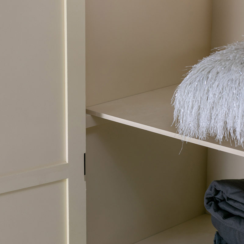 Linen Closet/Low Wardrobe Storage Cabinet - Daventry Cream Range DAMAGED SECOND 3011