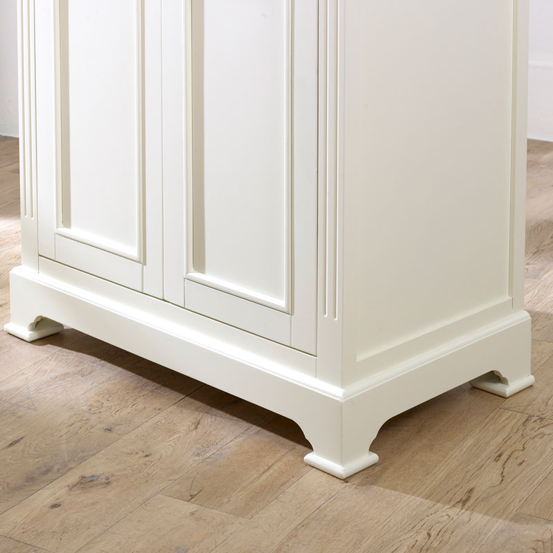 Linen Closet/Low Wardrobe Storage Cabinet - Daventry Cream Range