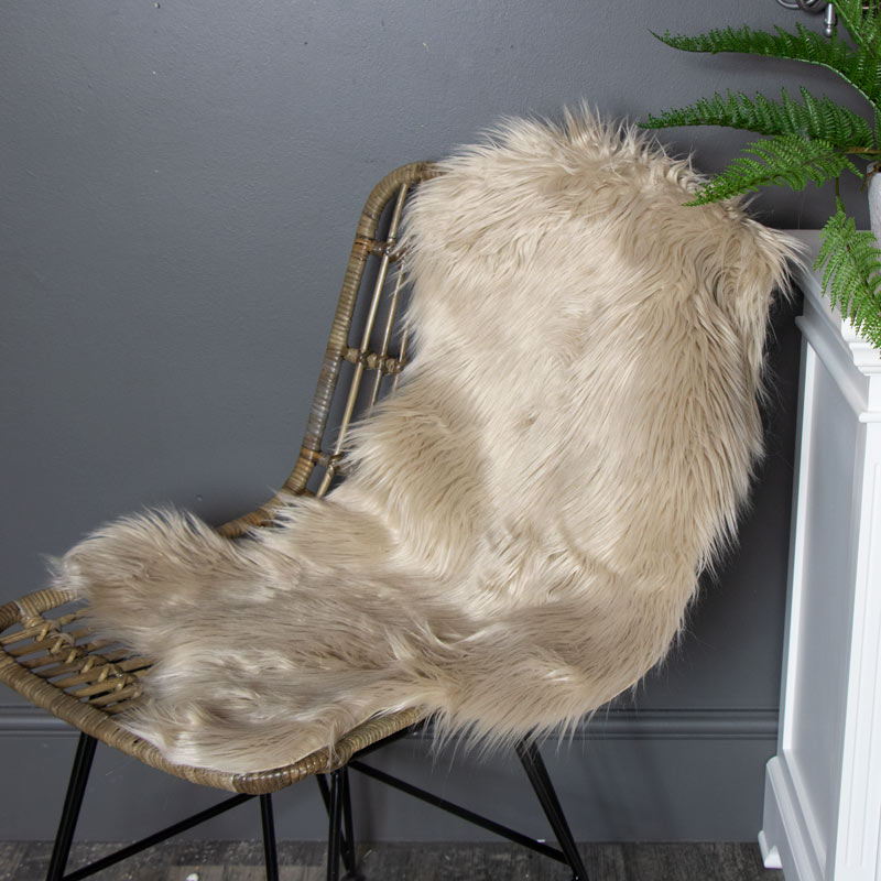 Luxury Soft Faux Fur Beige chair throw/Rug 