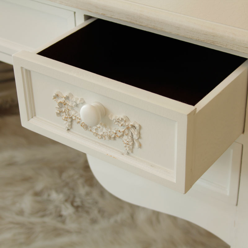 ' Pays Blanc ' Large 5 drawer antique white dressing table / writing desk distressed computer