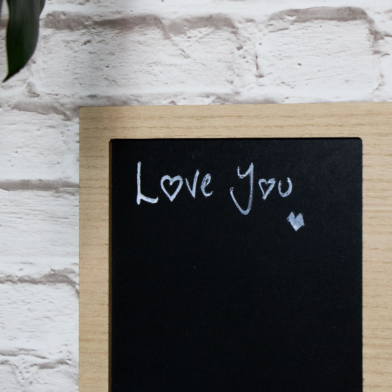 Pretty Chalkboard Organiser with Key Hooks