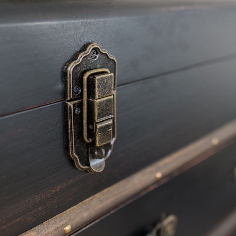 Rustic Wooden Chest of Drawers