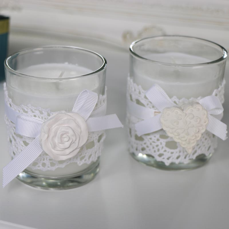 Set of 2 White scented Candles with Heart & Rose Motif