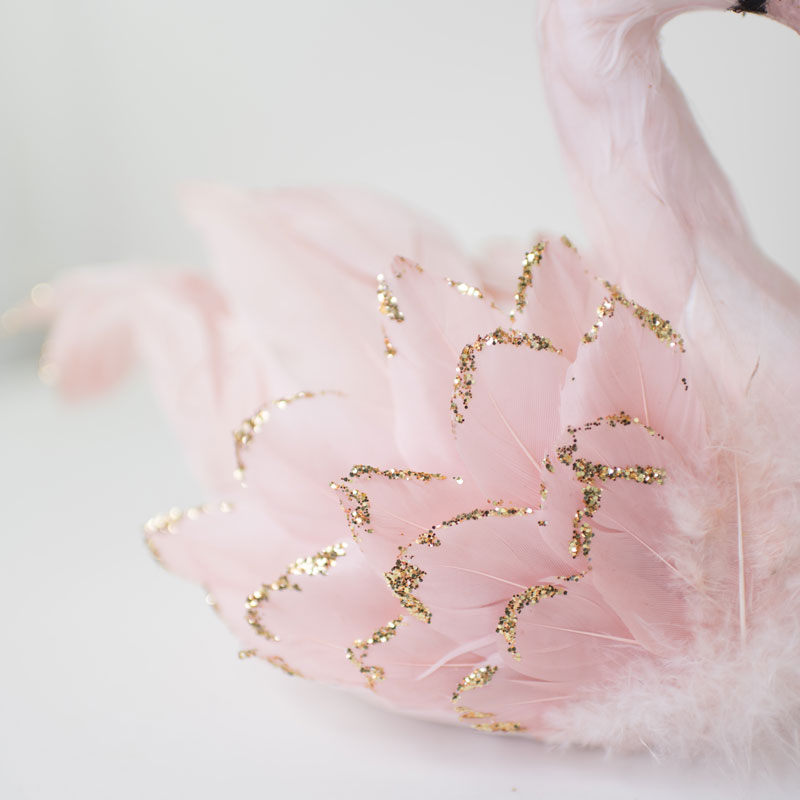 Small Pink Feather Crowned Swan