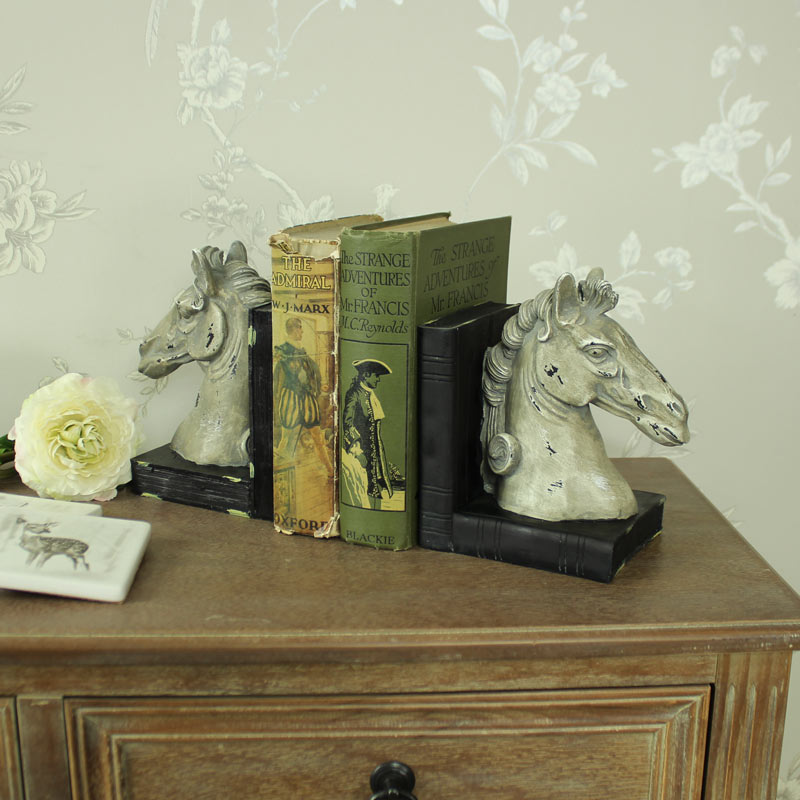 Stone Effect Horse Head Bookends