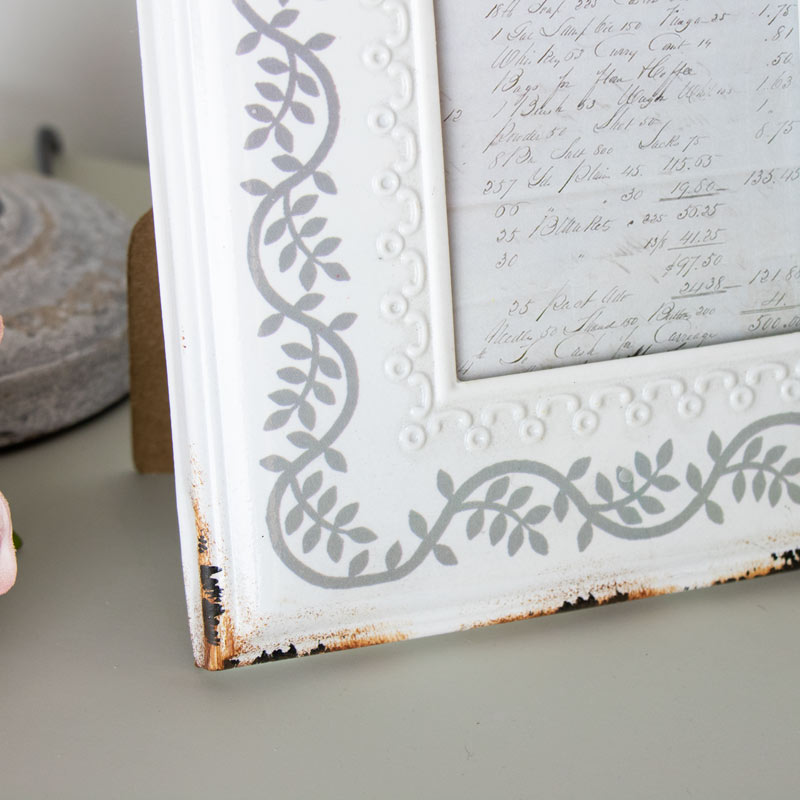 Vintage Rustic White and Grey Picture frame 3.5 x 5 inch