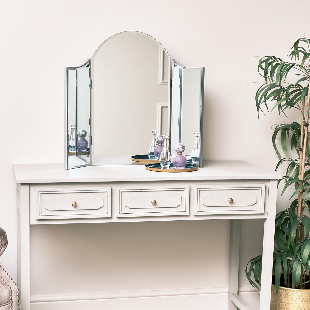 Vintage Style Dressing Table Triple Mirror