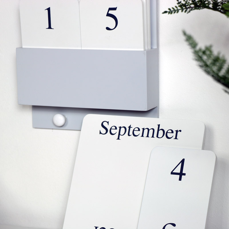 Wall Mounted Perpetual Calendar Melody Maison - Perpetual Metal Wall Calendar Uk Wall Mounted Perpetual Calendar Melody Maison - Perpetual Metal Wall Calendar Uk