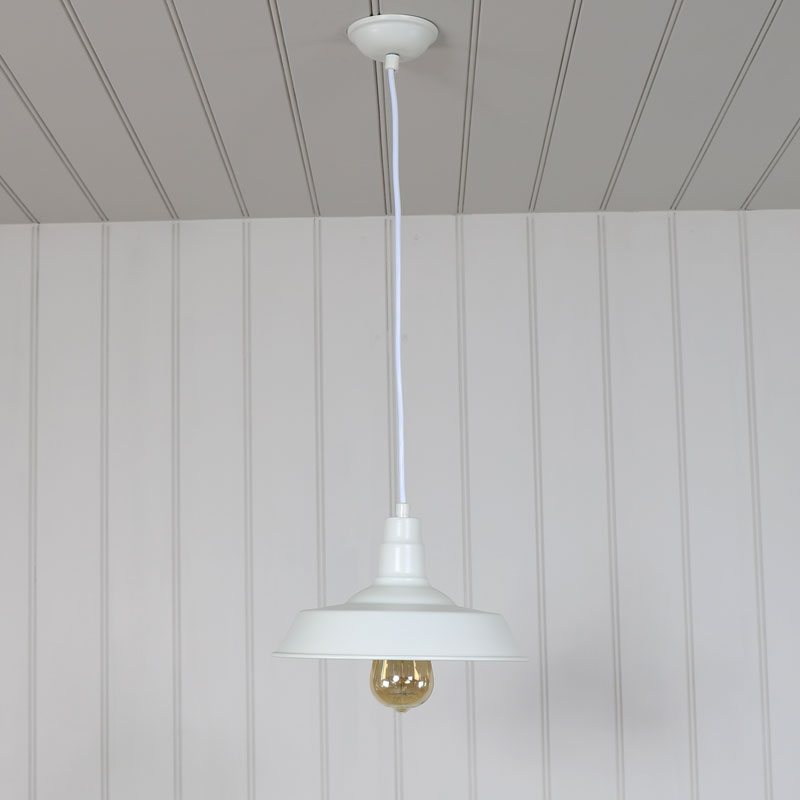 White Vintage Industrial Barn Style Pendant Light Fitting