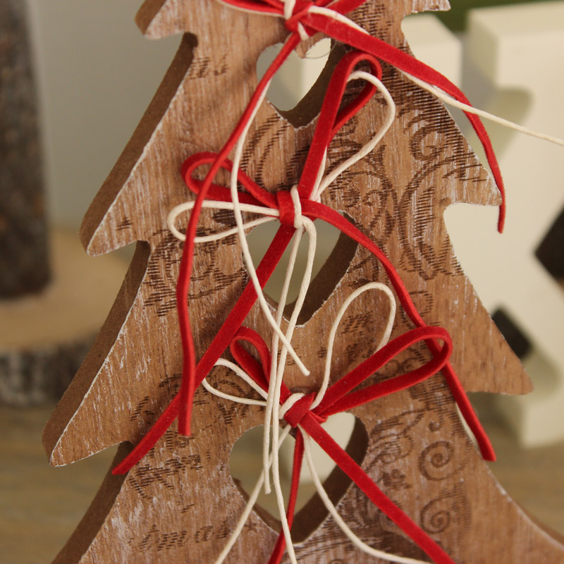Wooden Bow Christmas Tree