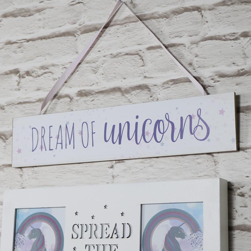 Wooden Wall Plaque 'Dream of Unicorns'