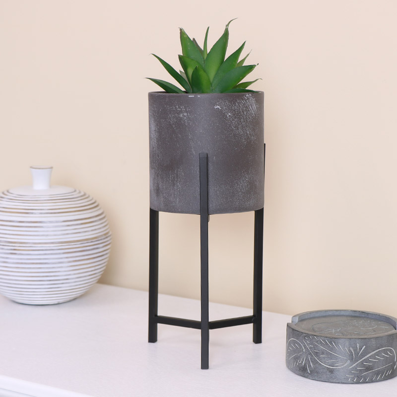  Metal Distressed Planter on stand