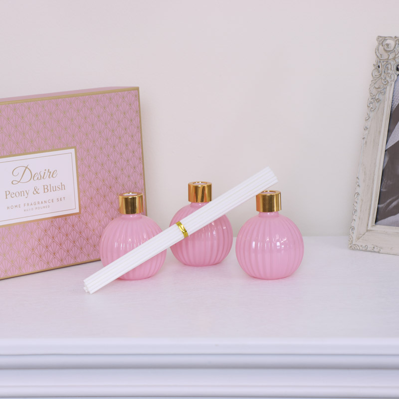 Set of 3 Pink Decorative Diffusers