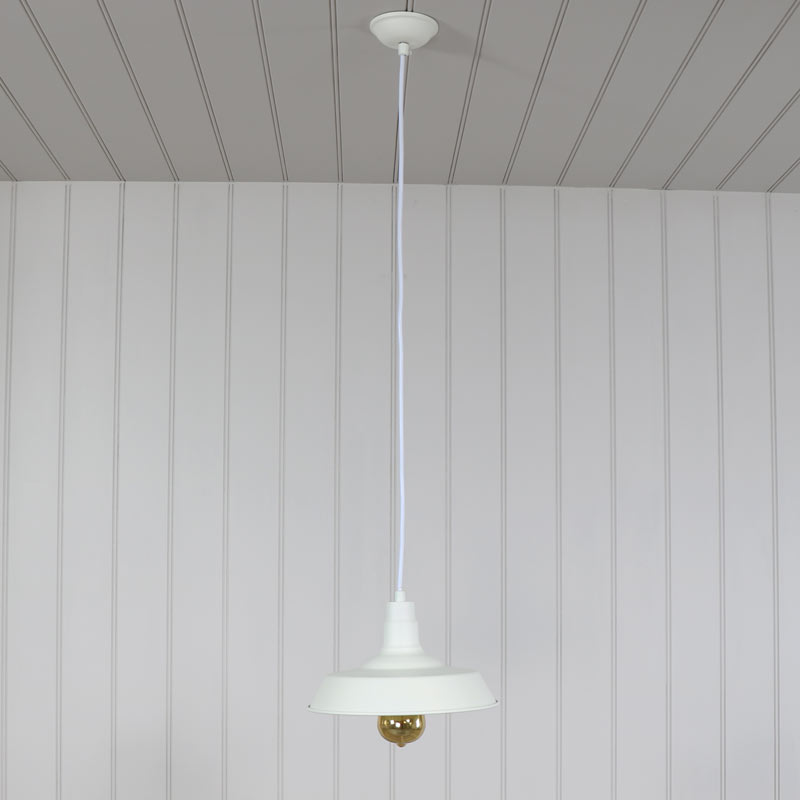 Cream Vintage Industrial Barn Style Pendant Light Fitting