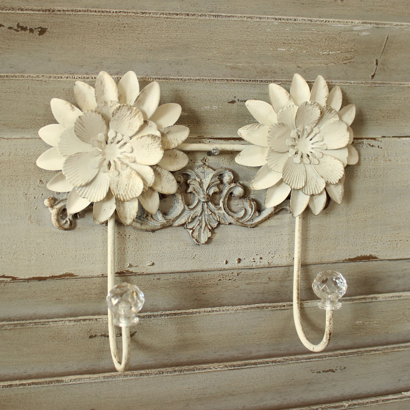 Ivory Metal Flower Double Wall Hook