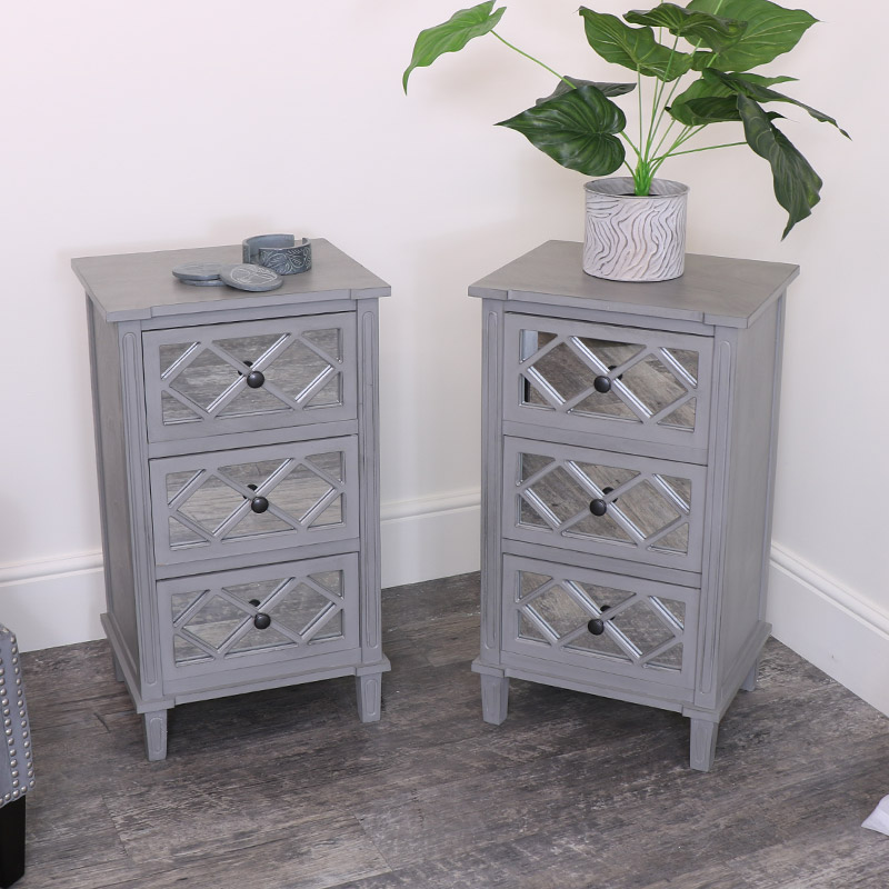Pair of Grey Mirrored Bedsides/Lamp Tables – Vienna Range
