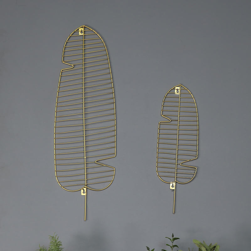 Pair of Wire Gold Leaf Wall Art Decorations