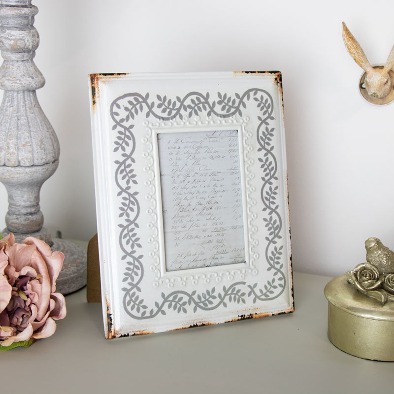 Vintage Rustic White and Grey Picture frame 3.5 x 5 inch