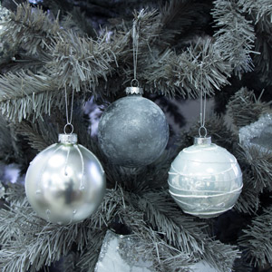 Set Of 3 Silver, Grey & White Baubles