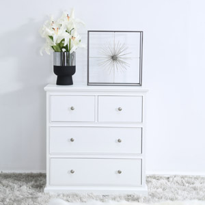 White Chest of Drawers with 4 Drawers