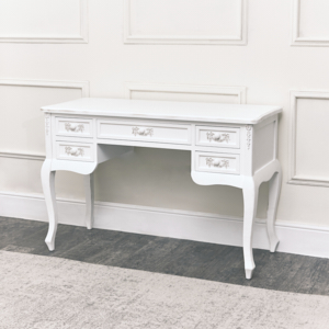 Antique White 4 Drawer Chest of Drawers